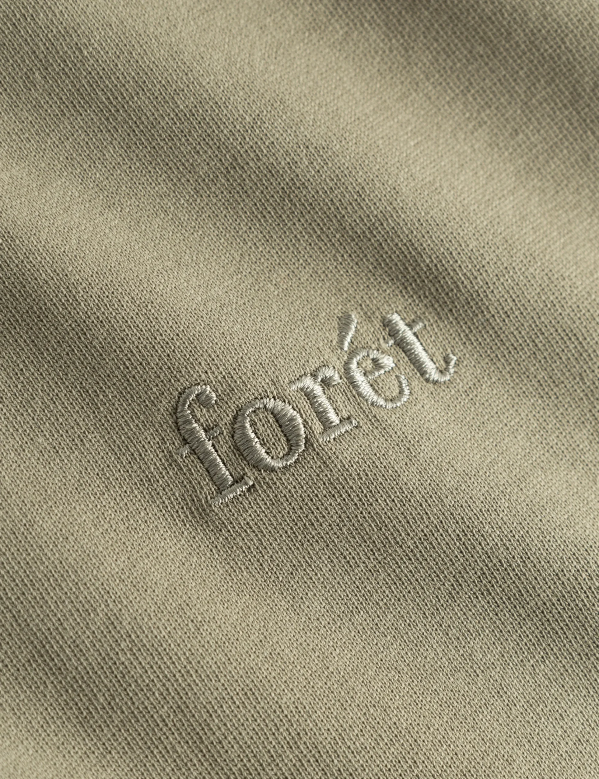 forét T-Shirts | OAK T-SHIRT - DUSTY OLIVE